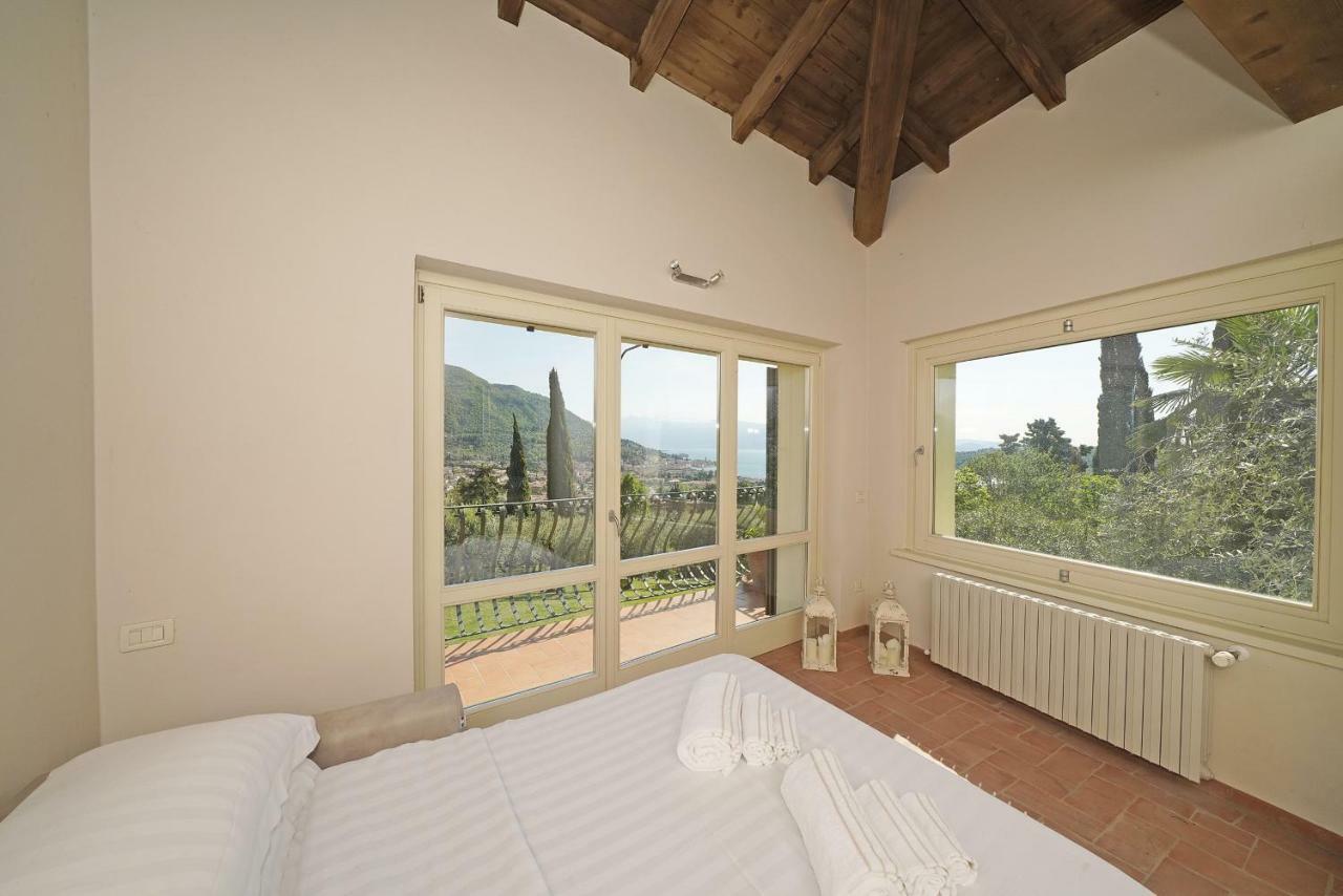 Tenuta La Pineta Сало Экстерьер фото